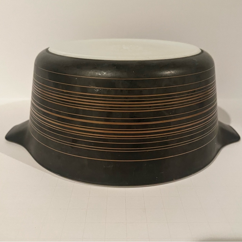 Pyrex Terra Casserole Dish with Lid - Picture 4 of 14